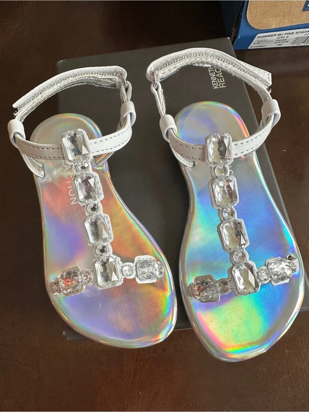 NWT‎ Kenneth Cole Girls Sparkle On Sandals, Size 7